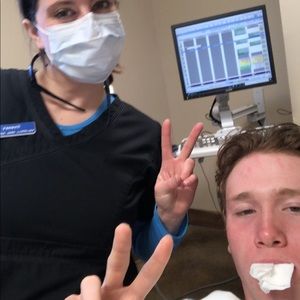 Meet your Posher, Cameron